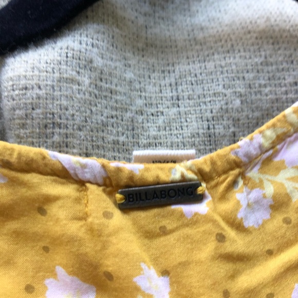 Billabong dress - Picture 4 of 5